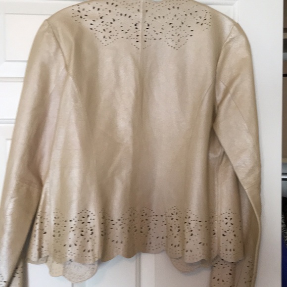 Leather jacket - Picture 3 of 3